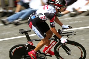 爱游戏手机版-葡萄牙体育主场击败对手，葡萄牙体育首发