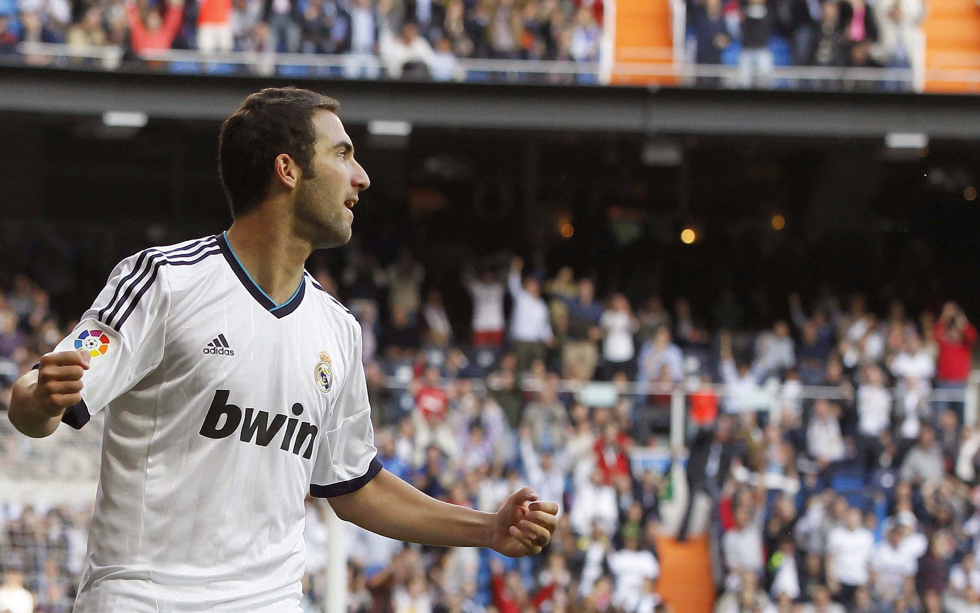 爱游戏线上-波黑队遭乌拉圭拒之门外：情归熟练止步外围，波黑最新一期国家队